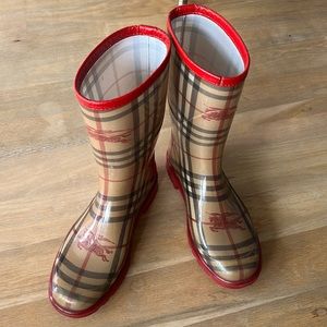 Burberry rain boots